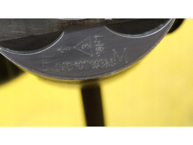  Поршень с шатуном    Audi A3 S3 8P  