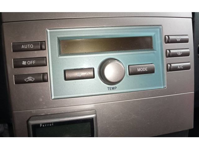 Блок управления климат-контролем Toyota Corolla Verso E121