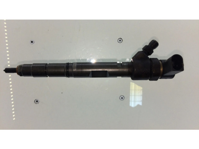 Vstřikovač 057130277M, 0445110158 Audi A8 S8 D3 4E pro naftový motor 4.0