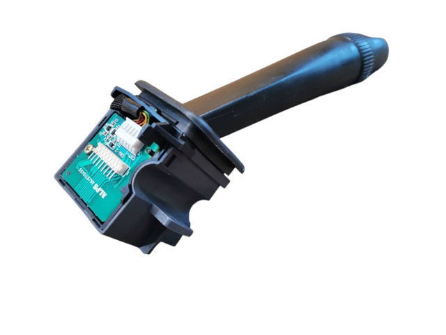 Ручка стеклоочистителей 9452391, 02W40A Volvo V70