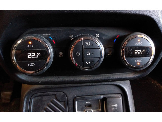 Блок управления климат-контролем Jeep Renegade