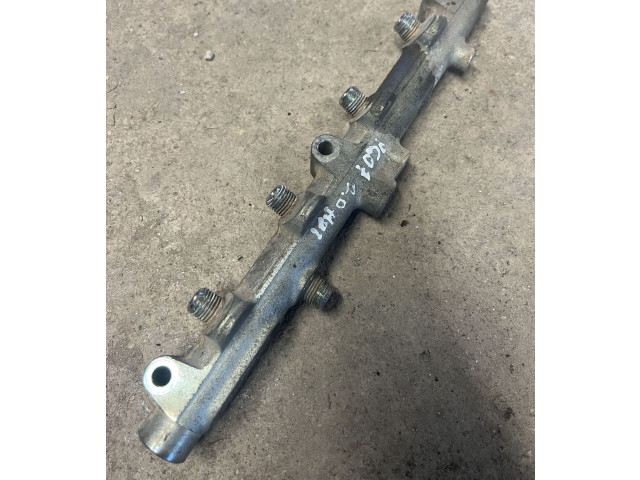 Vstřikovací lišta 0445214017, 044521401   Peugeot 607     