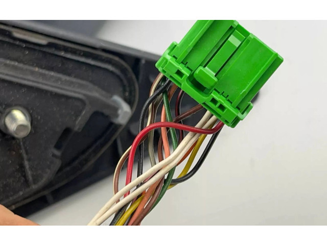 Зеркало электрическое        Volvo V70  2000 - 2004 года   