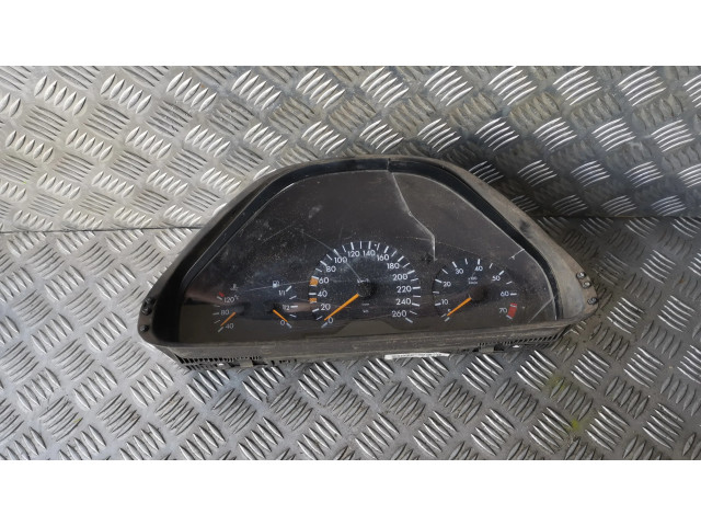 Přístrojová deska Mercedes-Benz E W210 1998 2105407247