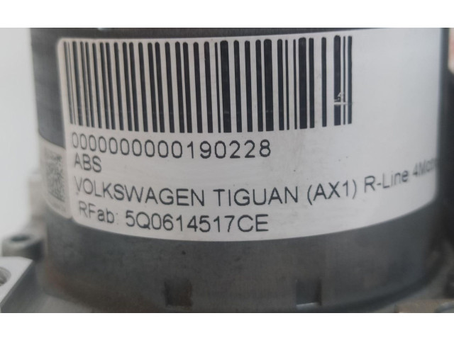 Jednotka ABS 5Q0614517CE   Volkswagen Tiguan 2020