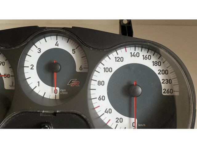 Přístrojová deska  Seat Leon (1P) 2008 1P0920825A, SEZ7Z0F3645243  