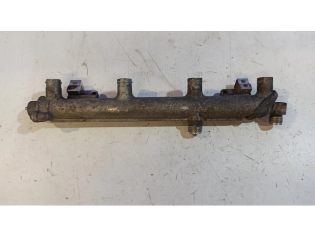 Топливная рампа 12569089, 12569628   Saab 9-3 Ver2 2.0  для двигателя B207R
