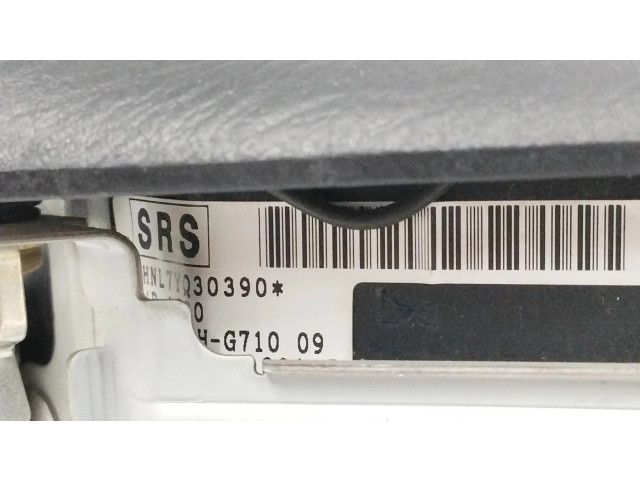 Подушка безопасности водителя 77800S2HG71009   Honda HR-V