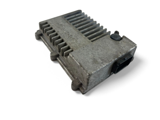 Блок управления двигателем Блок управления 10040651   Volvo V70