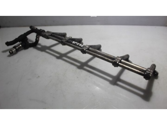 Топливная рампа Volkswagen Phaeton для двигателя AJS