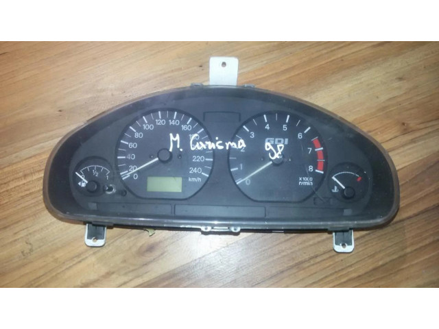 Панель приборов mr308415, 0p0231004 Mitsubishi Carisma