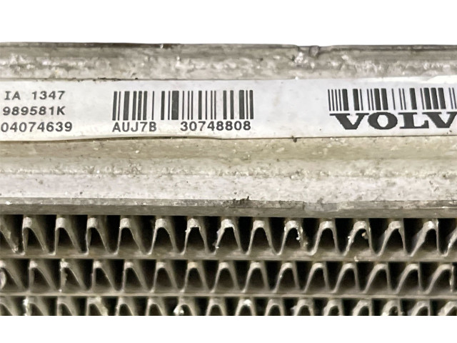Интеркулер  30748808   Volvo XC90 