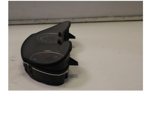 Панель приборов 8R0920930C Audi Q5 SQ5