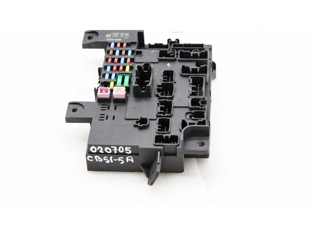 Блок предохранителей 8637c620, 10r057749 Mitsubishi Outlander
