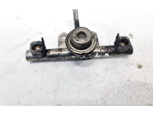 Топливная рампа Subaru Forester SH