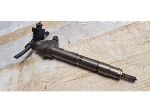 Форсунка 0445110369, 4D0971992 Skoda Superb B6 (3T)