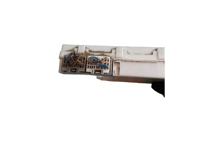 Блок предохранителей 8637A592 Mitsubishi L200