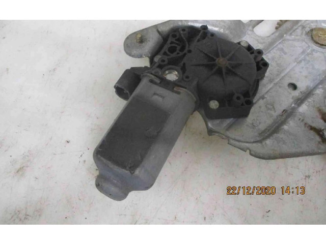 Передний двигатель механизма для подъема окон Renault Safrane 1992 - 2000 года