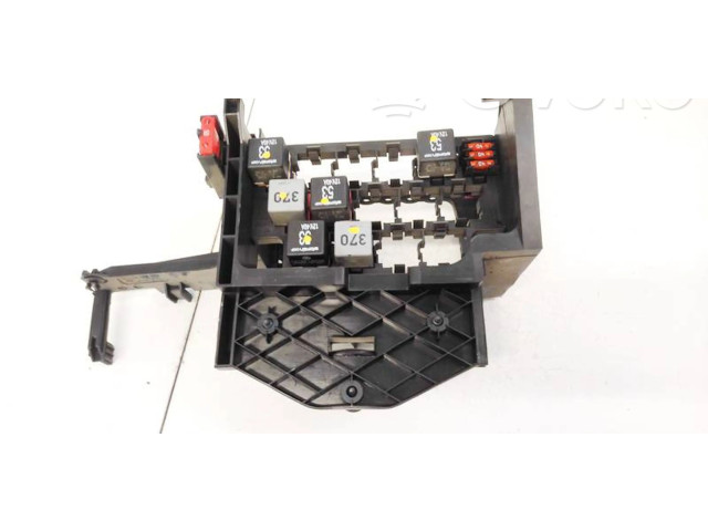 Блок предохранителей 6Q0972595A Skoda Fabia Mk1 (6Y)