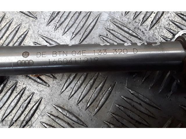 Топливная рампа 04E133320D   Skoda Fabia Mk3 (NJ)  