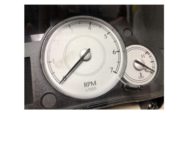 Панель приборов    Chrysler 300 - 300C       