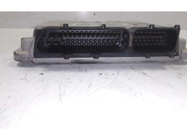 Блок управления двигателя 038906018BQ, 0281001849 Skoda Octavia Mk1 (1U)