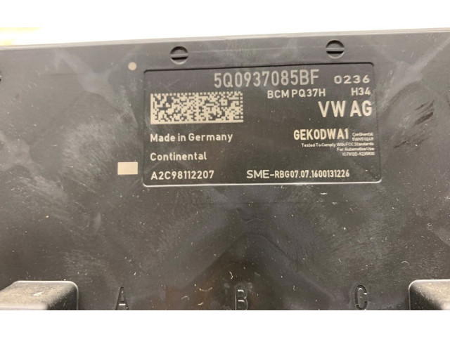 Блок комфорта 5Q0937085BF   Audi A3 S3 8V   