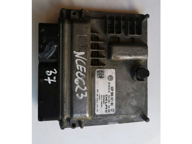 Zpětné zrcátko Nissan Cube Z10 2009 03P906021BC