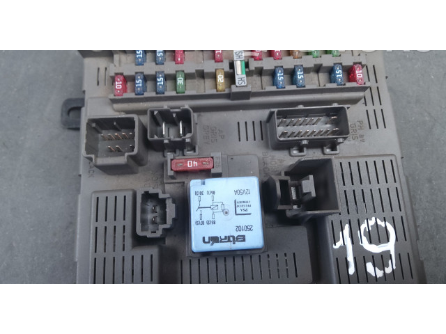   Pojistková skříňka 9647448280, 202905025050868   Citroen C4 Grand Picasso 2010