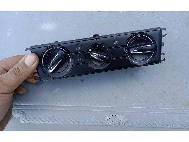 Блок управления климат-контролем 654820045D   Skoda Scala
