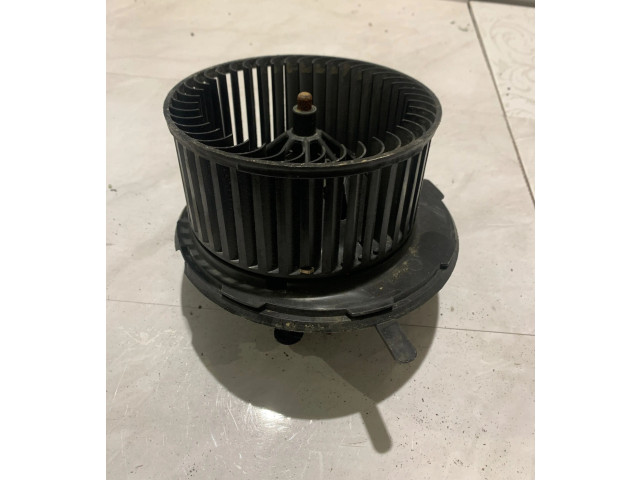 Вентилятор печки 031269U, 698809 Skoda Octavia Mk2 (1Z)