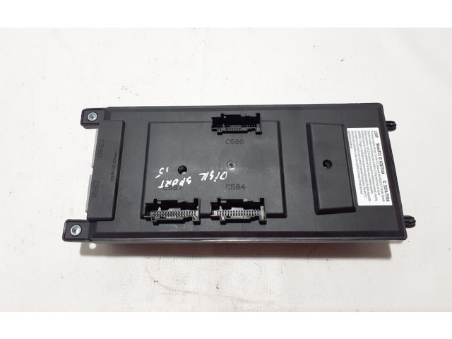 Блок предохранителей FK7214F041AB Land Rover Discovery Sport