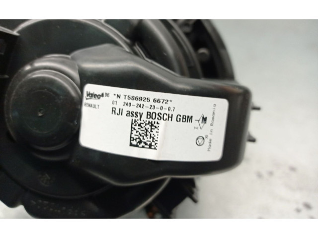 Вентилятор печки 272109977R, 272109977R Dacia Jogger