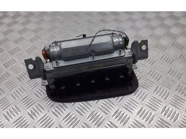 Подушка безопасности водителя 8200788813 Renault Clio III