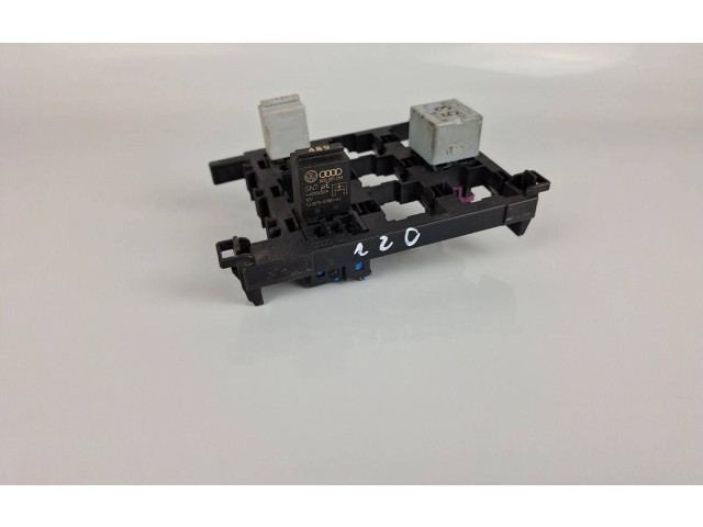 Pojistková skříňka 1T1937503A Volkswagen Caddy 2005