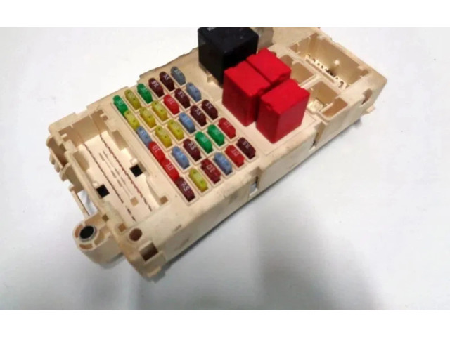 Pojistková skříňka Alfa Romeo Brera 2008