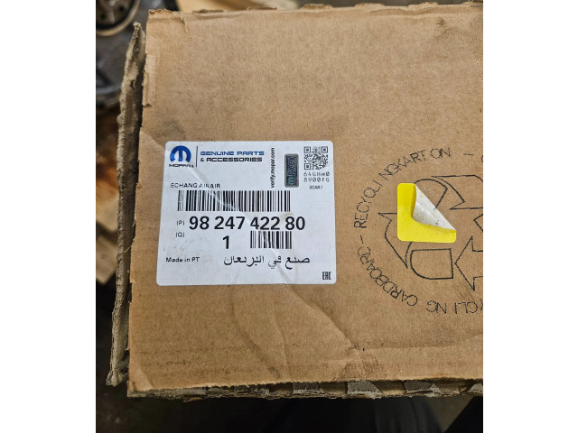 Интеркулер  9824742280   Peugeot 2008 II 