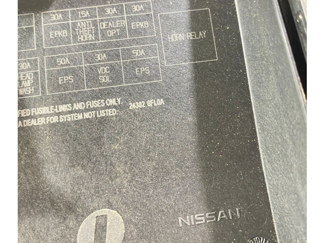 Блок предохранителей 243826FL0A Nissan Rogue