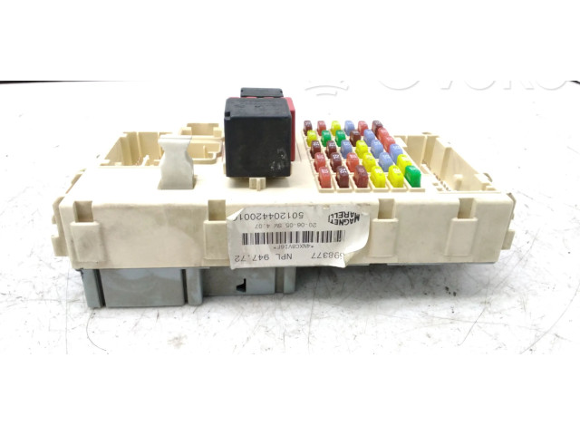 Блок предохранителей 60698377, 46558758   Alfa Romeo GT    