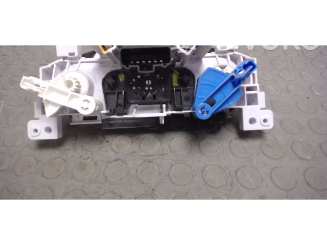 Блок управления климат-контролем 275101832R, NICHTZUTREFFEND Dacia Sandero