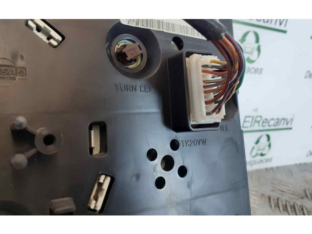 Přístrojová deska Nissan Almera Tino 2003