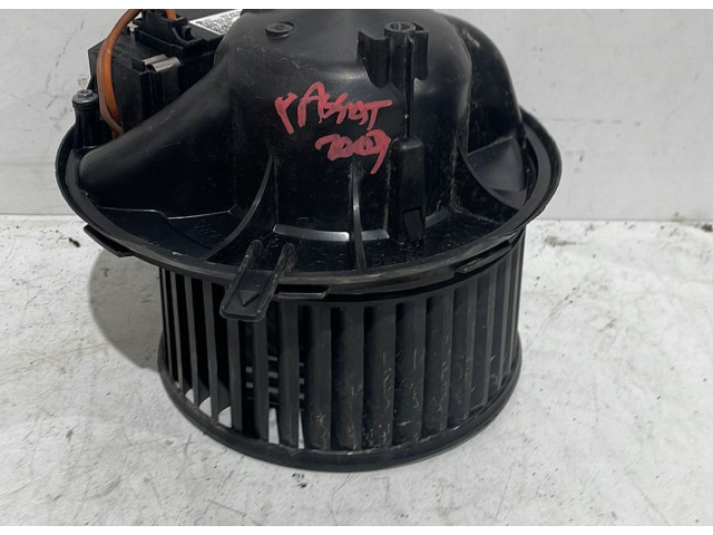 Вентилятор печки       Volkswagen PASSAT B6