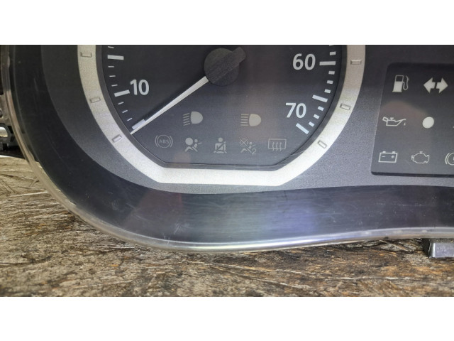 Панель приборов P8200650539   Dacia Logan I       