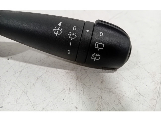 Ручка стеклоочистителей e1109568 Dacia Sandero II