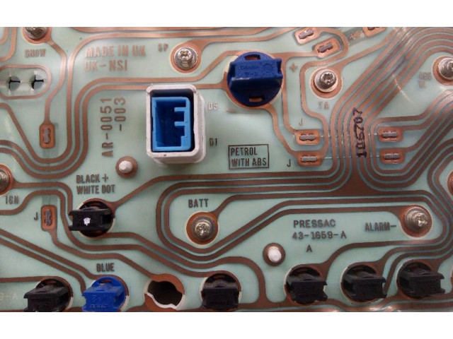 Панель приборов AR-0051-003   Rover 25       