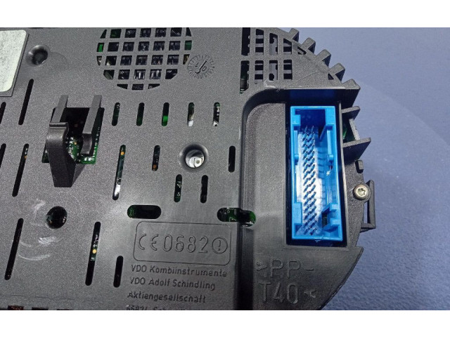 Панель приборов 8Z0920900N, 8Z0920900N Audi A2