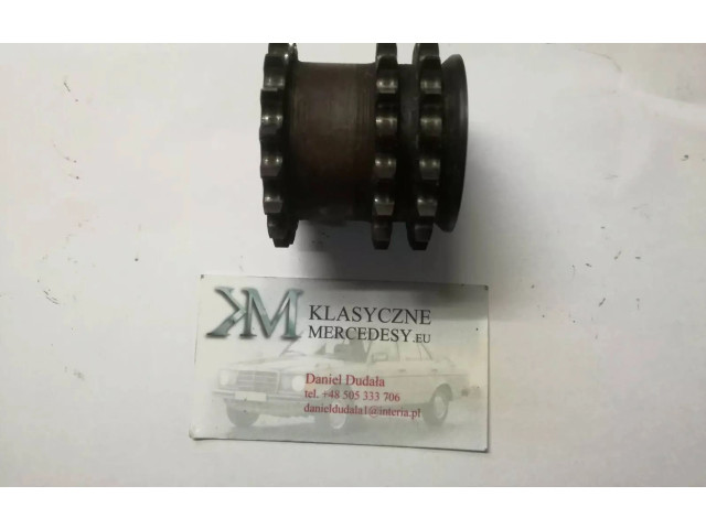 Vstřikovací lišta 1190520103   Mercedes-Benz SL R107     