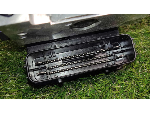 Блок АБС EG9C2C405AE   Ford  Fusion II  2013-- года