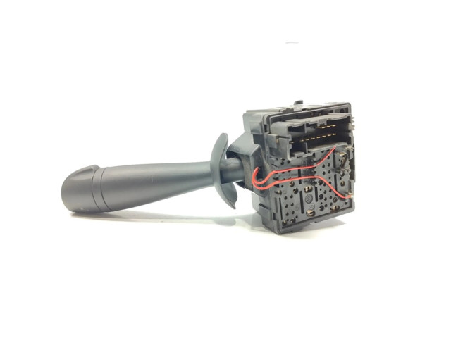 Ручка стеклоочистителей 681727472R   Dacia Dokker