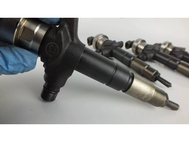 Vstřikovač 8980116041 Isuzu D-Max pro naftový motor 3.0
